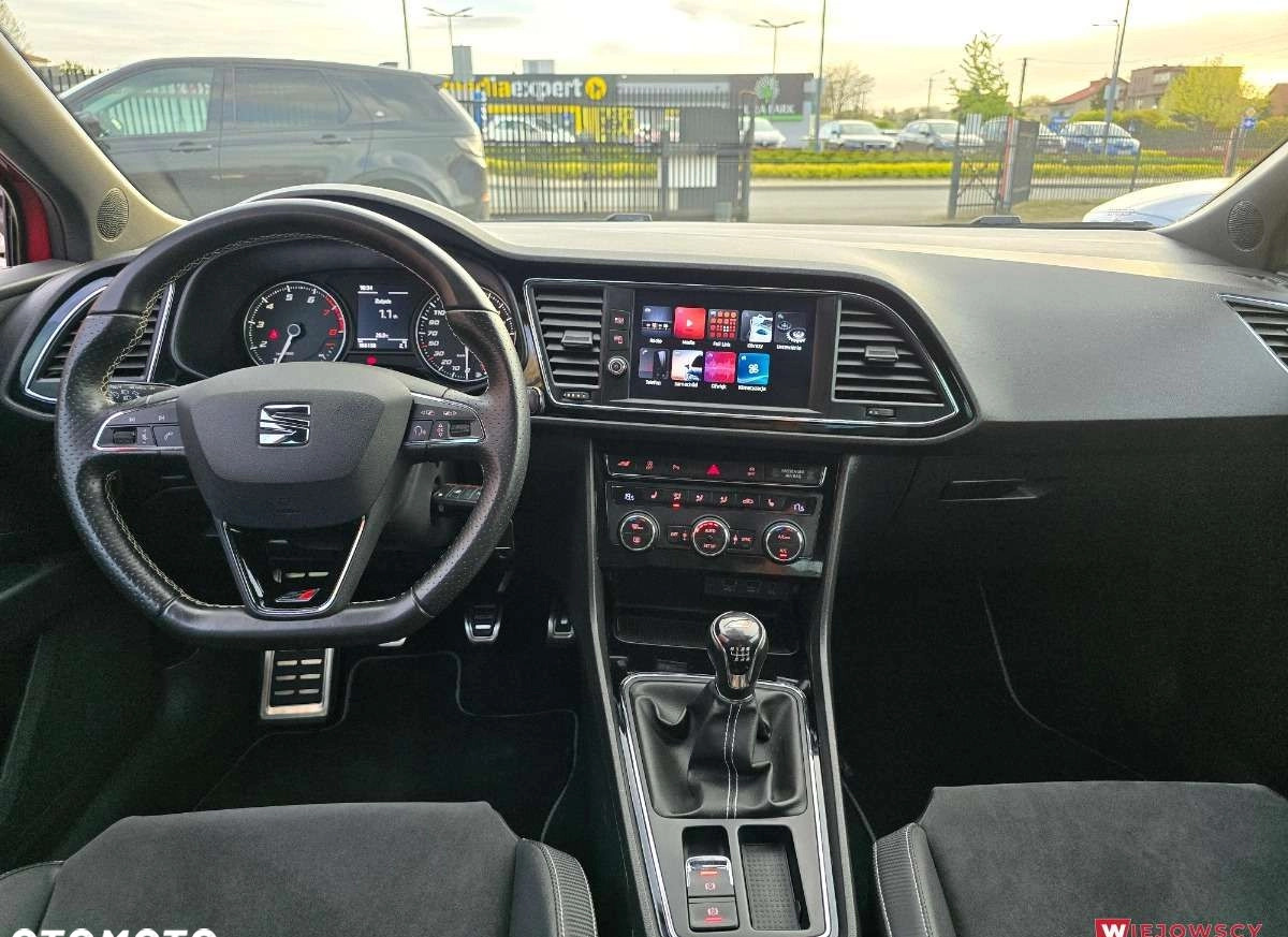 Seat Leon cena 79800 przebieg: 106000, rok produkcji 2017 z Stryków małe 172